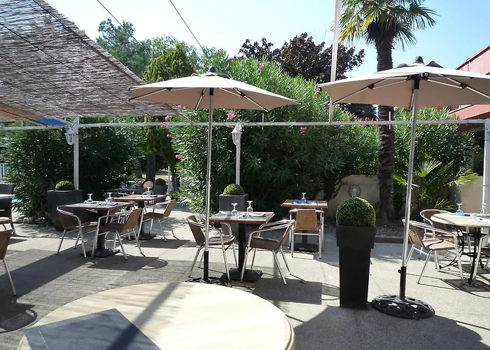 The Originals Access, Hostellerie Des Pins, Montelimar